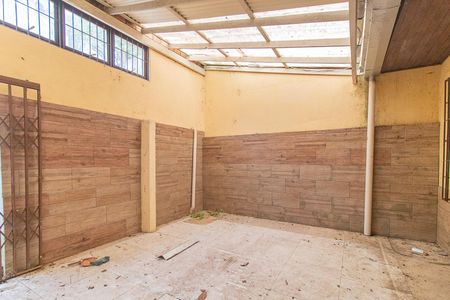 Casa à venda com 144m², 3 quartos e 1 vagaÁrea de Serviço