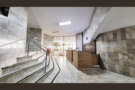 Apartamento à venda com 100m², 2 quartos e 1 vagaHall social