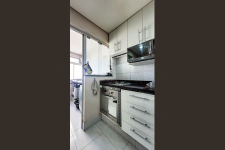 Apartamento à venda com 100m², 2 quartos e 1 vagaCozinha