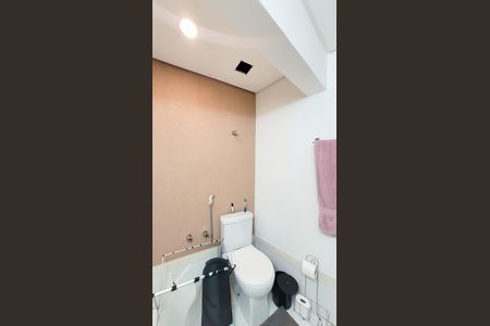 Apartamento à venda com 100m², 2 quartos e 1 vagaBanheiro da Suíte