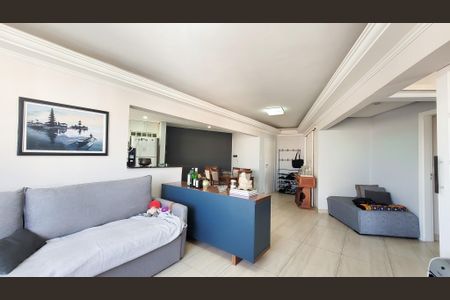 Apartamento à venda com 100m², 2 quartos e 1 vagaSala