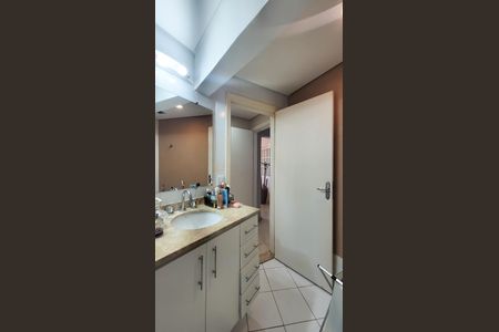 Apartamento à venda com 100m², 2 quartos e 1 vagaBanheiro da Suíte