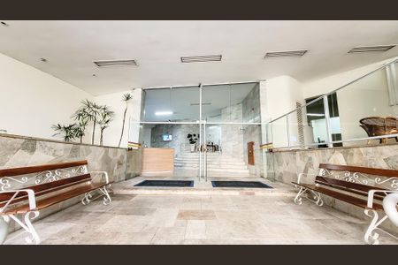 Apartamento à venda com 100m², 2 quartos e 1 vagaHall social