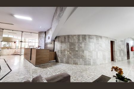 Apartamento à venda com 100m², 2 quartos e 1 vagaHall social