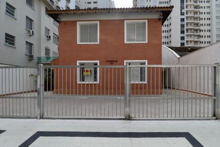 Apartamento para alugar com 60m², 2 quartos e sem vagaFachada