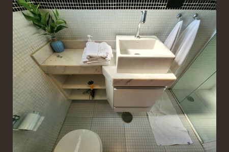 Apartamento para alugar com 33m², 1 quarto e 1 vaga Apartamento para alugar com 33m², 1 quarto e 1 vagaBanheiro da Suíte