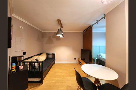 Apartamento para alugar com 33m², 1 quarto e 1 vaga Apartamento para alugar com 33m², 1 quarto e 1 vagaSala/Cozinha