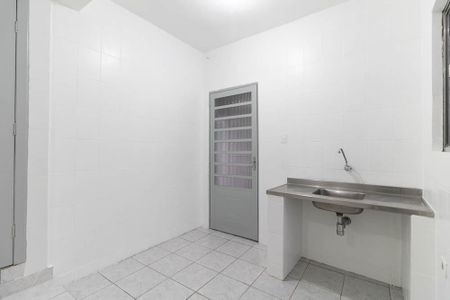 Casa para alugar com 26m², 1 quarto e sem vaga Casa para alugar com 26m², 1 quarto e sem vagaCozinha