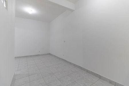 Casa para alugar com 26m², 1 quarto e sem vaga Casa para alugar com 26m², 1 quarto e sem vagaQuarto