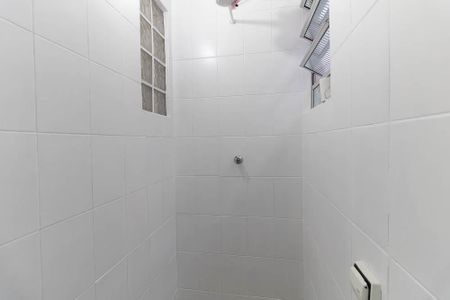 Casa para alugar com 26m², 1 quarto e sem vaga Casa para alugar com 26m², 1 quarto e sem vagaBanheiro