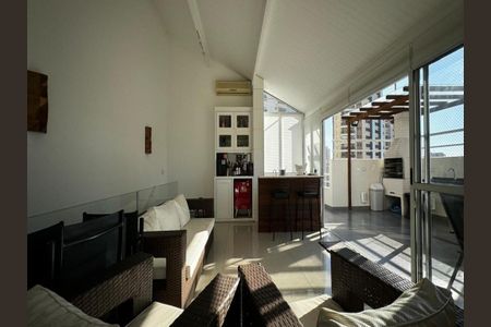 Apartamento à venda com 2 quartos, 1385m² em Vila Suzana, São Paulo