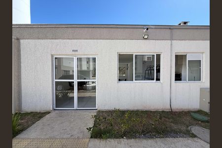 Apartamento para alugar com 43m², 2 quartos e 1 vaga Apartamento para alugar com 43m², 2 quartos e 1 vagaÁrea comum - Salão de festas