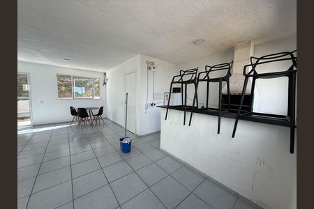 Apartamento para alugar com 43m², 2 quartos e 1 vaga Apartamento para alugar com 43m², 2 quartos e 1 vagaÁrea comum - Salão de festas