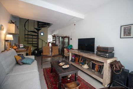 Sala de casa à venda com 2 quartos, 103m² em Itaim Bibi, São Paulo