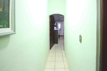 Casa à venda com 321m², 5 quartos e 3 vagasCorredor