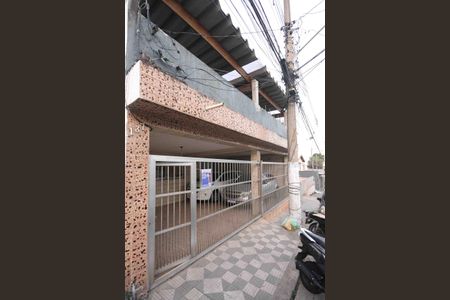 Casa à venda com 321m², 5 quartos e 3 vagasFachada