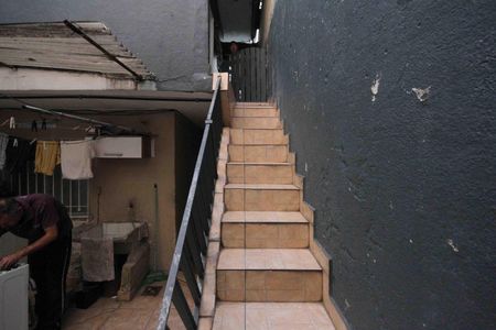 Casa à venda com 321m², 5 quartos e 3 vagasEscada