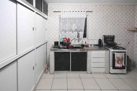 Casa à venda com 321m², 5 quartos e 3 vagasCozinha casa 03