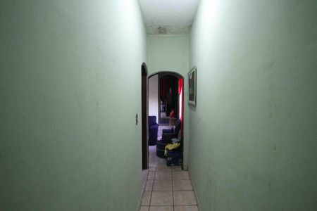 Casa à venda com 321m², 5 quartos e 3 vagasCorredor