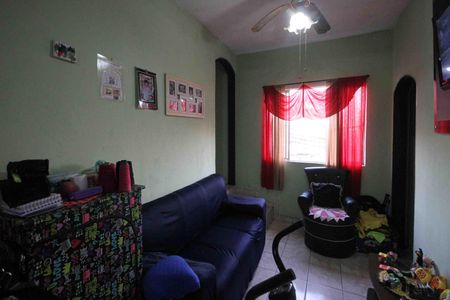 Casa à venda com 321m², 5 quartos e 3 vagasSala Casa 02