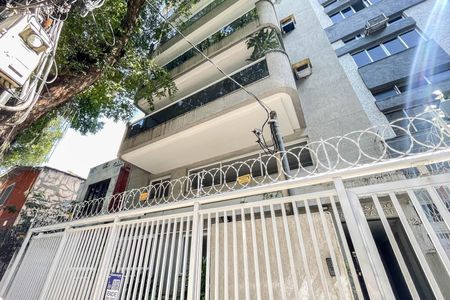 Apartamento à venda com 192m², 3 quartos e 2 vagasFachada - Plaquinha