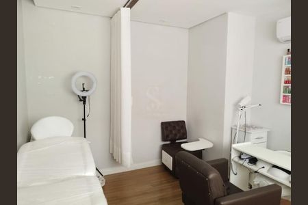 Casa à venda com 100m², 2 quartos e 1 vaga