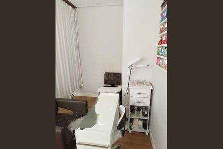 Casa à venda com 2 quartos, 100m² em Indianópolis, São Paulo