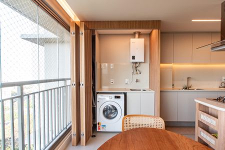 Apartamento à venda com 80m², 3 quartos e 1 vagaÁrea de serviço