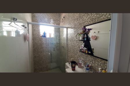 Casa à venda com 300m², 5 quartos e 4 vagas Casa à venda com 300m², 5 quartos e 4 vagasBanheiro da Suíte 1