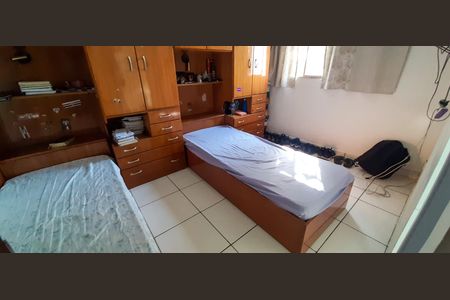 Casa à venda com 300m², 5 quartos e 4 vagas Casa à venda com 300m², 5 quartos e 4 vagasSuíte 2