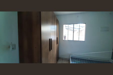 Casa à venda com 300m², 5 quartos e 4 vagas Casa à venda com 300m², 5 quartos e 4 vagasEdícula - Quarto