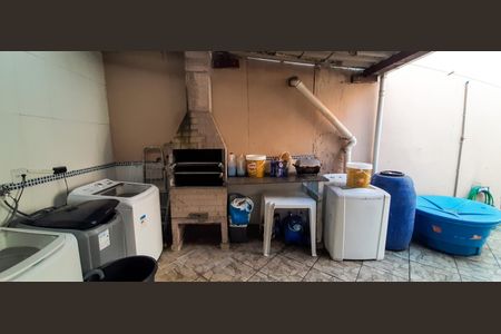 Casa à venda com 300m², 5 quartos e 4 vagas Casa à venda com 300m², 5 quartos e 4 vagasEspaço Gourmet