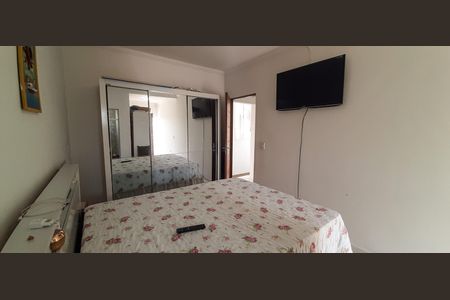 Casa à venda com 300m², 5 quartos e 4 vagas Casa à venda com 300m², 5 quartos e 4 vagasSuíte 1