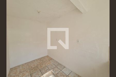 Casa à venda com 180m², 4 quartos e sem vaga Casa à venda com 180m², 4 quartos e sem vagaCasa 1