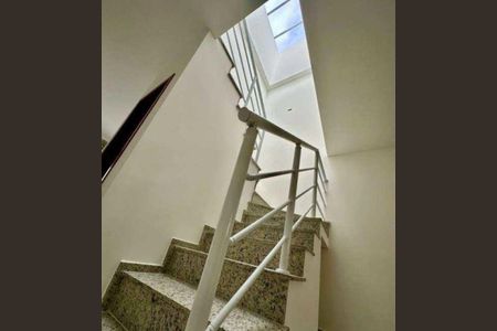 Casa à venda com 3 quartos, 110m² em Jardim Santo Antoninho, São Paulo