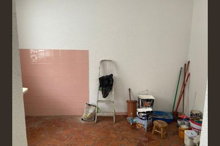 Casa à venda com 2 quartos, 330m² em Água Branca, São Paulo