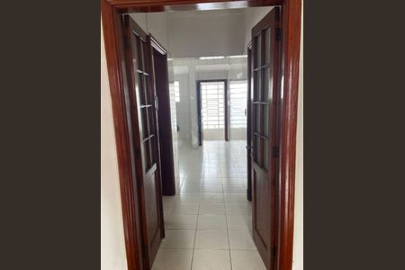 Casa à venda com 2 quartos, 330m² em Água Branca, São Paulo