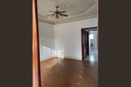 Casa à venda com 2 quartos, 330m² em Água Branca, São Paulo