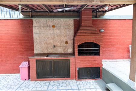 Apartamento à venda com 130m², 3 quartos e 2 vagas Apartamento à venda com 130m², 3 quartos e 2 vagasÁrea comum - Churrasqueira