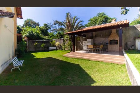 Casa de condomínio à venda com 66m², 2 quartos e 1 vaga Casa de condomínio à venda com 66m², 2 quartos e 1 vagaÁrea Externa
