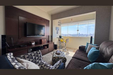 Apartamento à venda com 80m², 2 quartos e 1 vagaSala