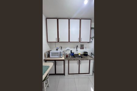 Apartamento à venda com 80m², 2 quartos e 1 vagaCozinha