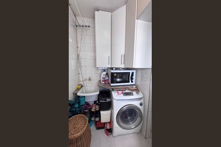 Apartamento à venda com 80m², 2 quartos e 1 vagaÁrea de Serviço