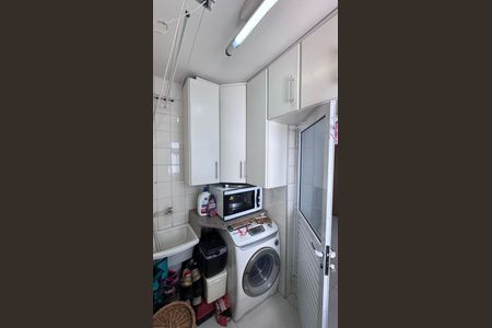 Apartamento à venda com 80m², 2 quartos e 1 vagaÁrea de Serviço