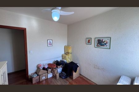 Apartamento à venda com 80m², 2 quartos e 1 vagaQuarto 2