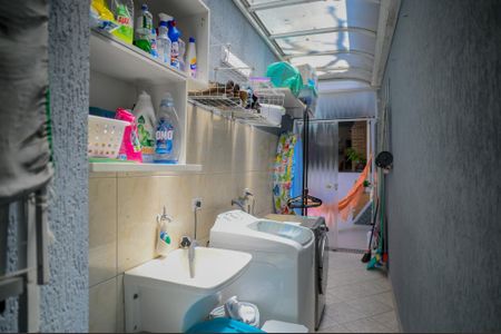 Casa à venda com 197m², 3 quartos e 4 vagas Casa à venda com 197m², 3 quartos e 4 vagasÁrea de Serviço