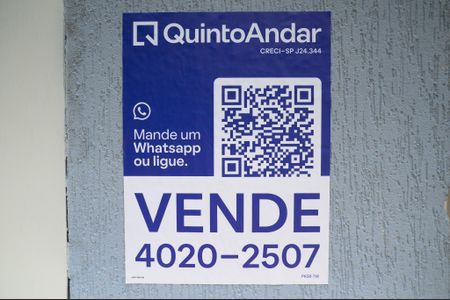 Casa à venda com 197m², 3 quartos e 4 vagas Casa à venda com 197m², 3 quartos e 4 vagasPlaca