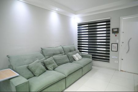 Casa à venda com 197m², 3 quartos e 4 vagas Casa à venda com 197m², 3 quartos e 4 vagasSala