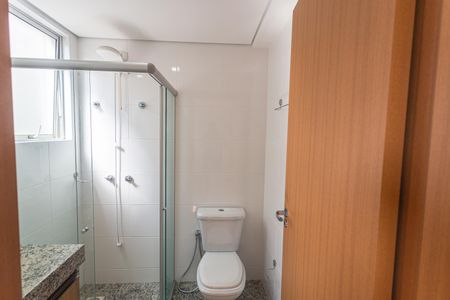 Apartamento à venda com 32m², 1 quarto e 1 vaga Apartamento à venda com 32m², 1 quarto e 1 vagaBanheiro da Suíte
