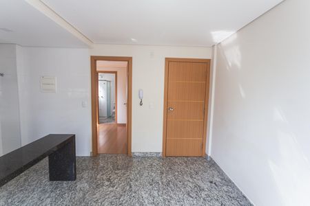 Sala de apartamento à venda com 1 quarto, 32m² em Funcionários, Belo Horizonte